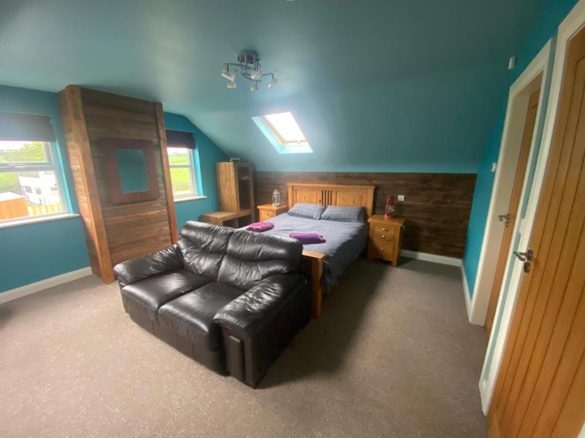 Sleeps 12 Hot Tub Sauna Cinema Pets Welcome Enniskillen Esterno foto