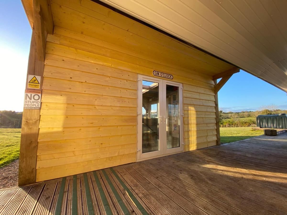 Sleeps 12 Hot Tub Sauna Cinema Pets Welcome Enniskillen Esterno foto