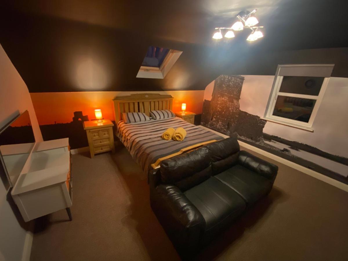 Sleeps 12 Hot Tub Sauna Cinema Pets Welcome Enniskillen Esterno foto