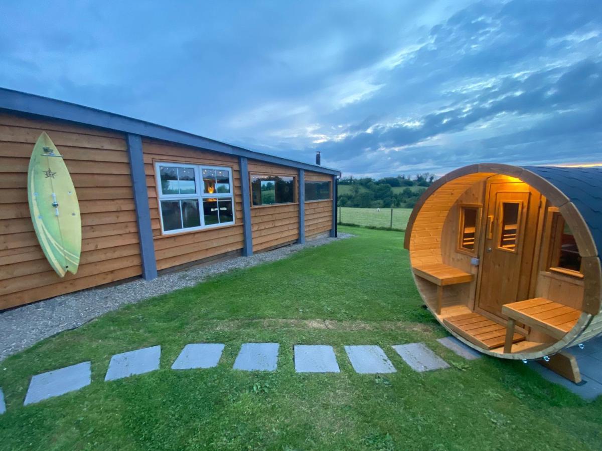 Sleeps 12 Hot Tub Sauna Cinema Pets Welcome Enniskillen Esterno foto