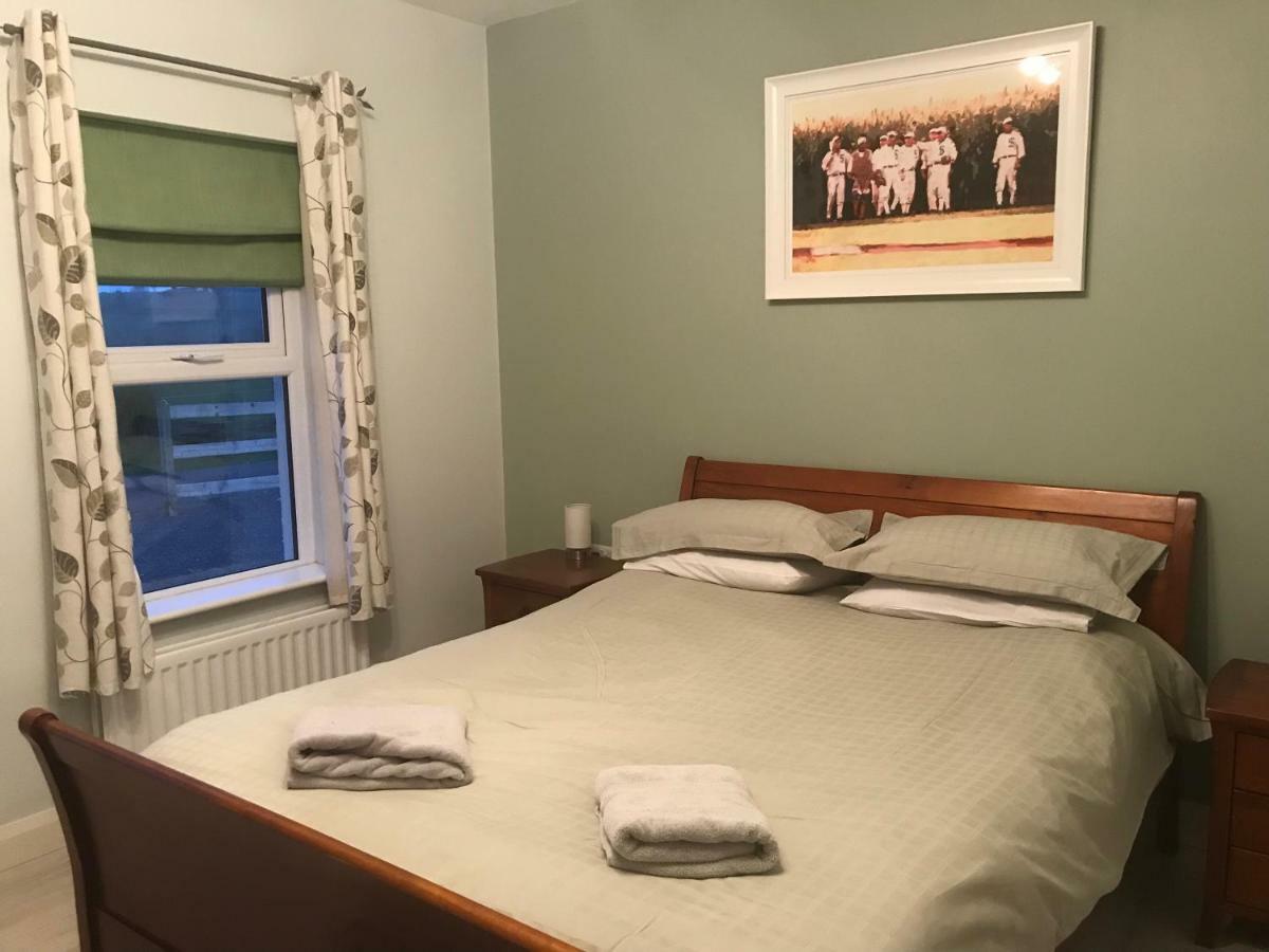 Sleeps 12 Hot Tub Sauna Cinema Pets Welcome Enniskillen Esterno foto